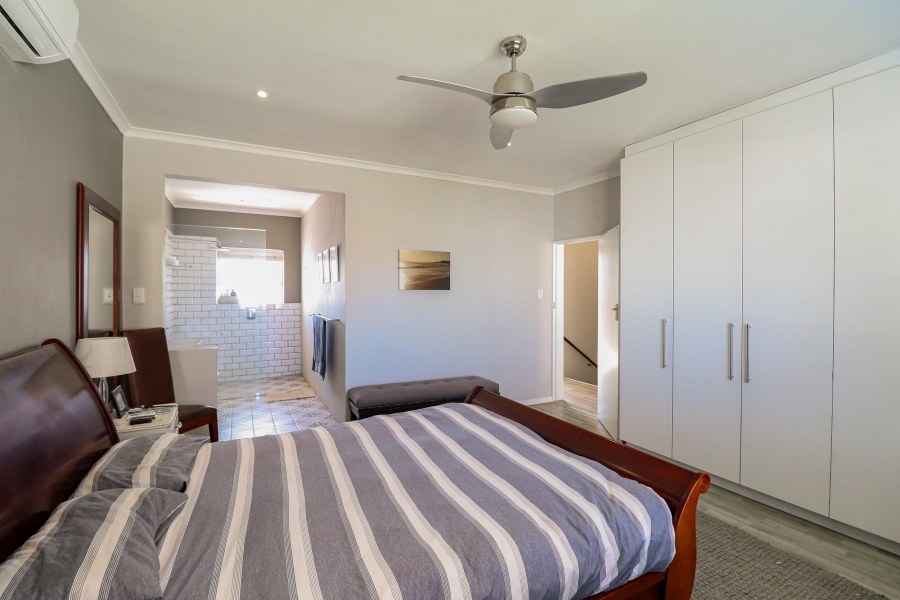 3 Bedroom Property for Sale in Summerstrand Eastern Cape